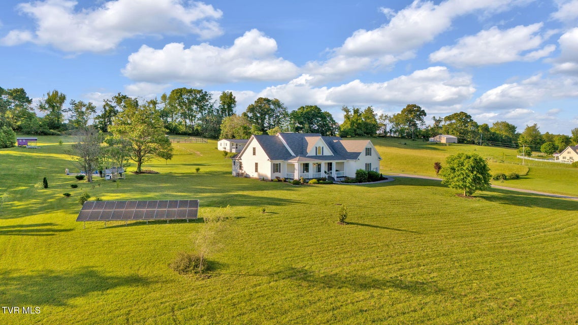 Photo #79: 1905 Martin Road