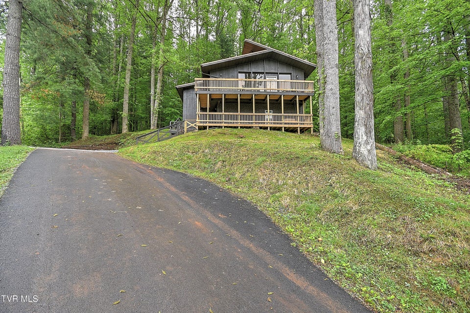 Photo #4: 112 Blevins Hollow Road
