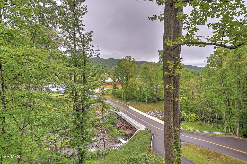 Photo #66: 112 Blevins Hollow Road