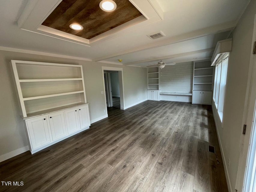 Photo #2: 1819 Siesta Drive