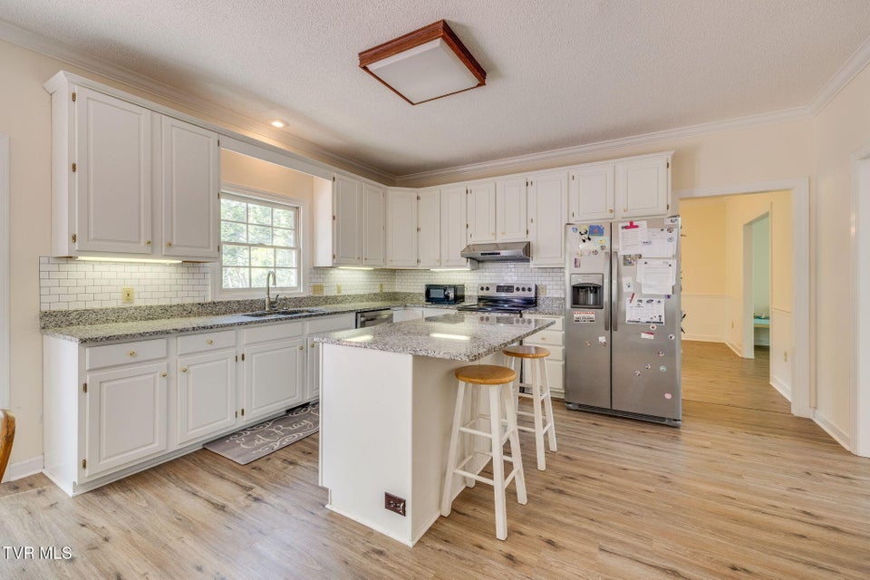 Photo #13: 3502 Bondwood Circle