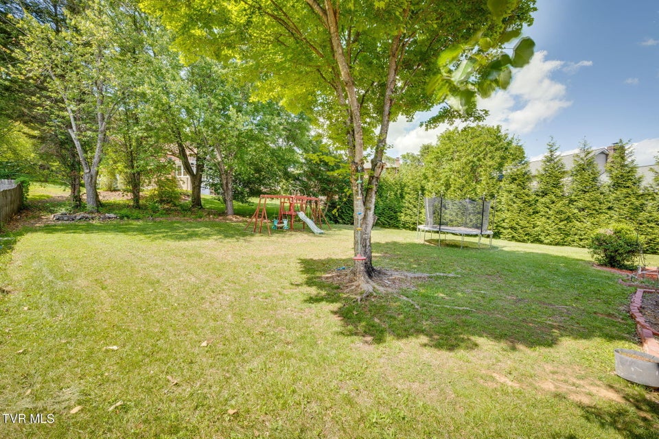 Photo #41: 3502 Bondwood Circle