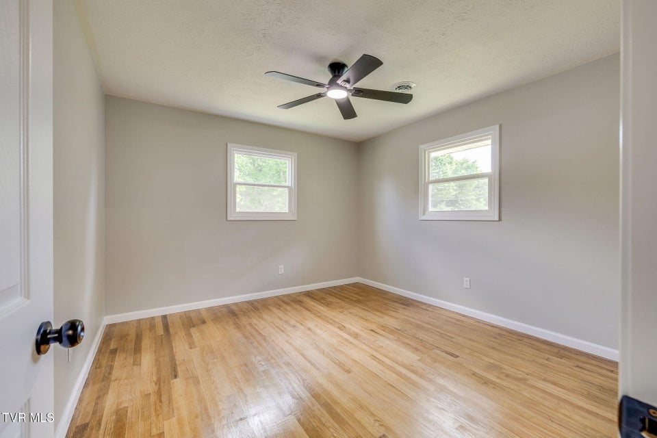 Photo #18: 1321 Haga Road