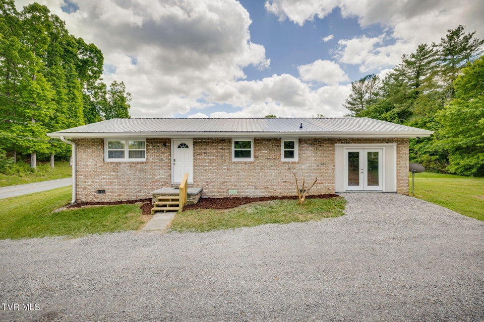 Photo #26: 1321 Haga Road