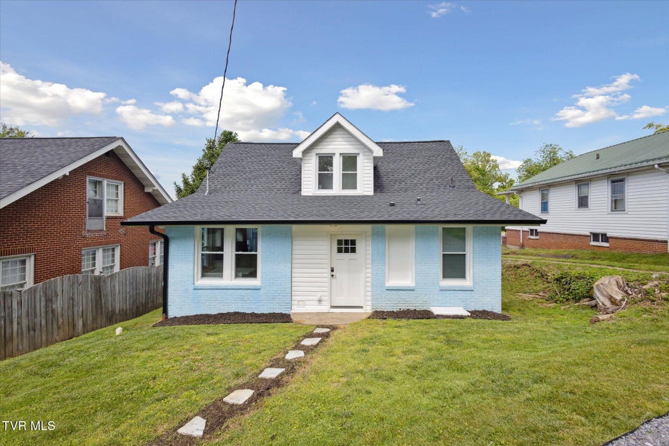 Photo #30: 2504 Fort Henry Drive