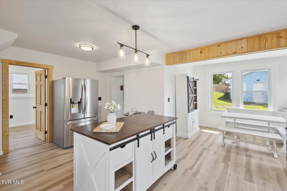 Photo #9: 2504 Fort Henry Drive