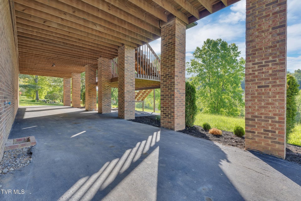 Photo #58: 120 Brookfield Drive