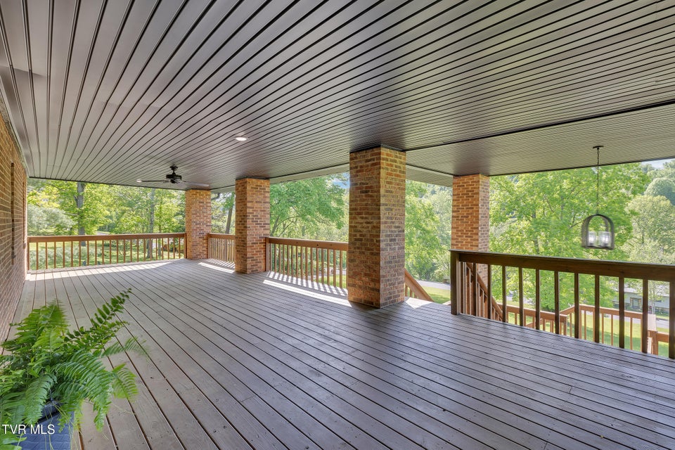 Photo #9: 120 Brookfield Drive