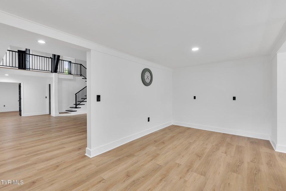Photo #53: 120 Brookfield Drive