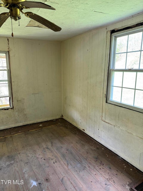 Photo #4: 11590 Cedar Road