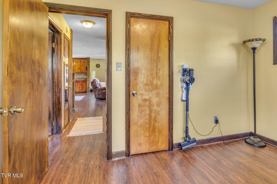 Photo #5: 204 Cloverdale Place