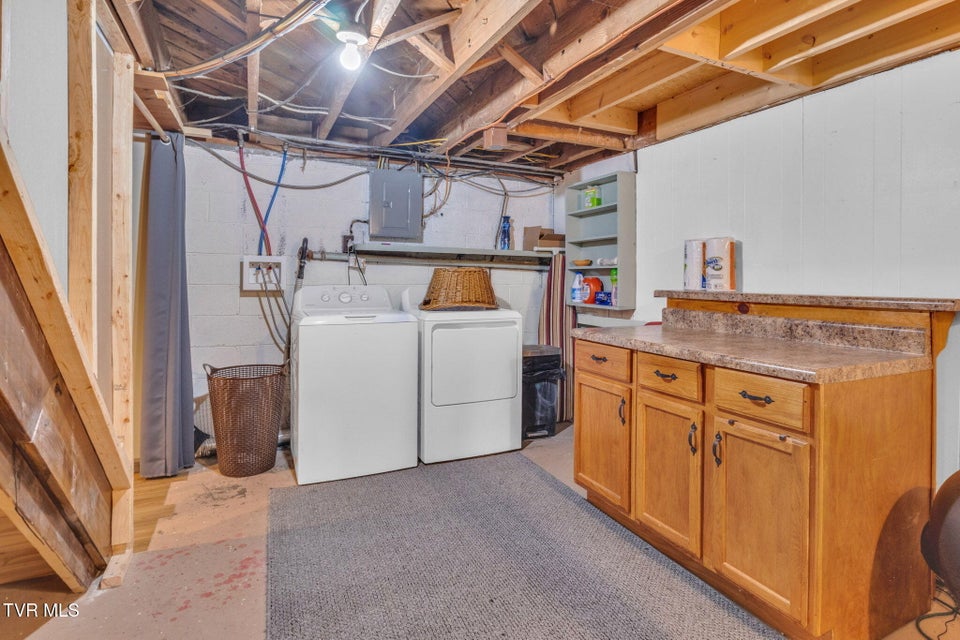 Photo #12: 204 Cloverdale Place