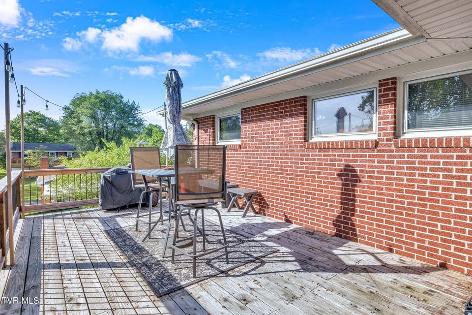 Photo #14: 204 Cloverdale Place