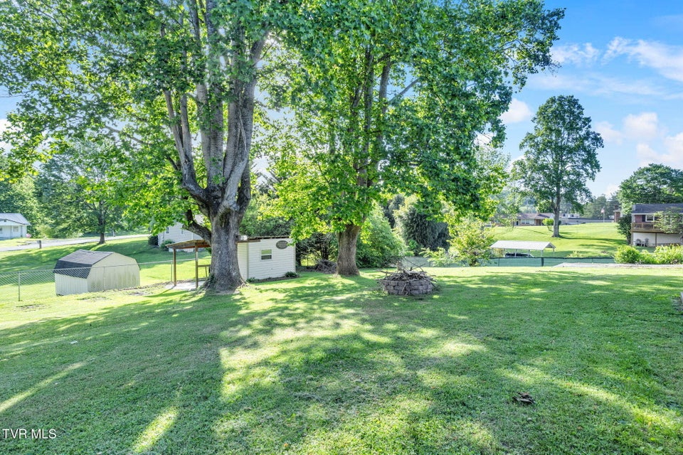 Photo #16: 204 Cloverdale Place