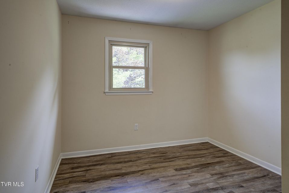 Photo #16: 266 Pine Laurel Circle