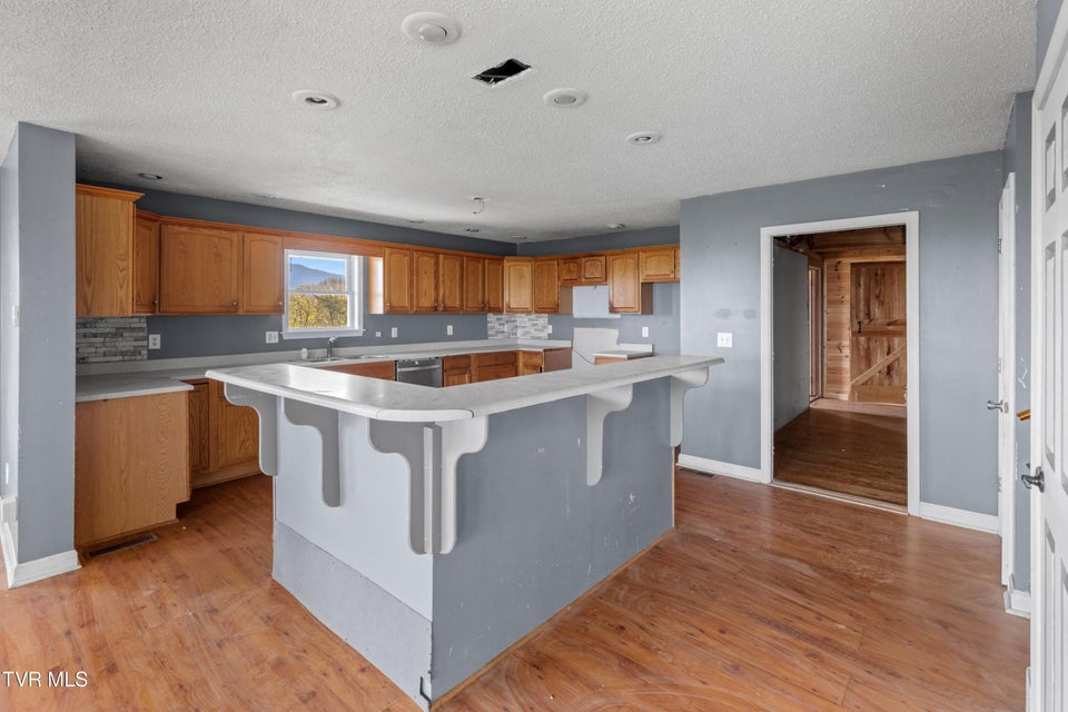 Photo #8: 1480 Foxford Road