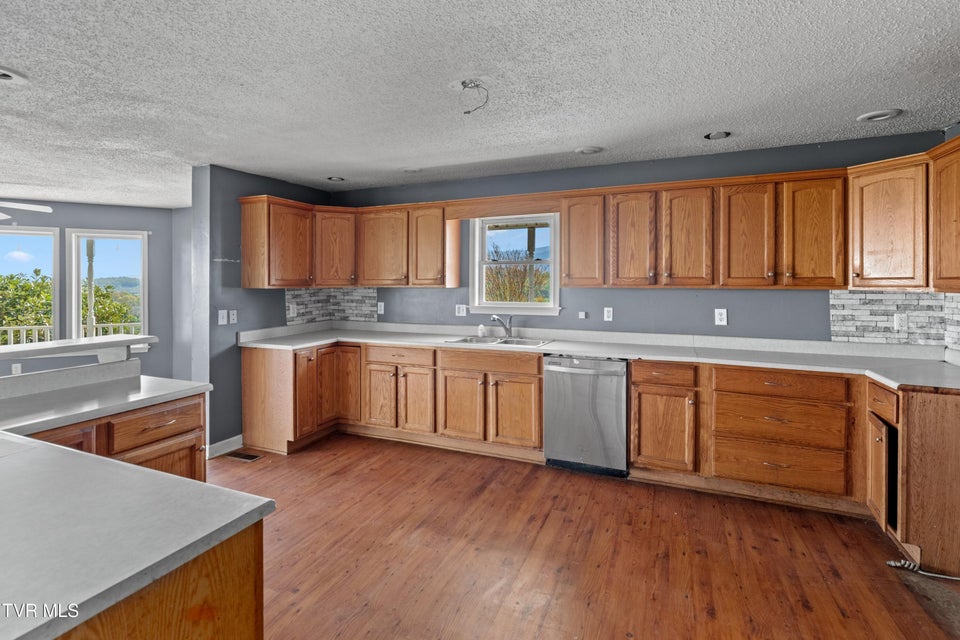 Photo #9: 1480 Foxford Road