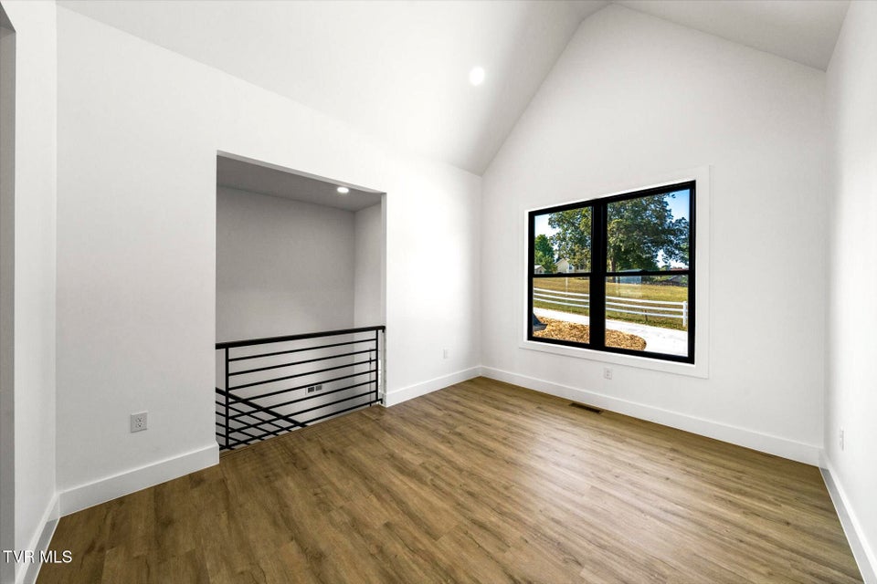 Photo #11: 403 Hampton Way