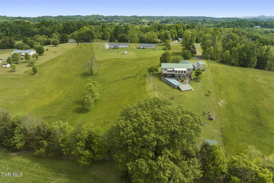 Photo #56: 137 Hawkins Road