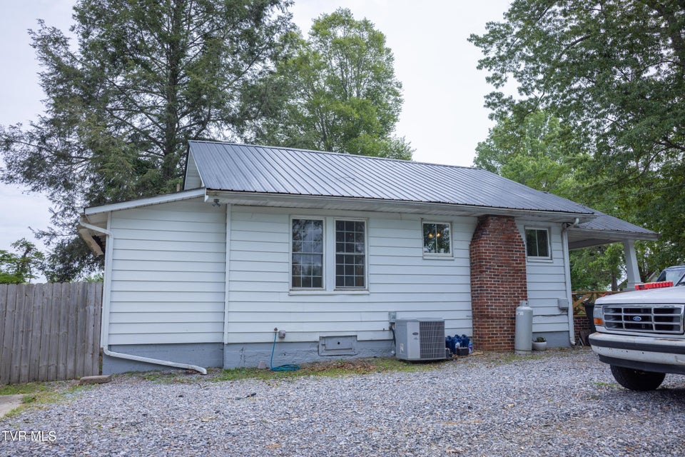 Photo #4: 1496 Old State Route 34