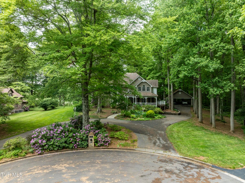 Photo #88: 3313 Victoria Court