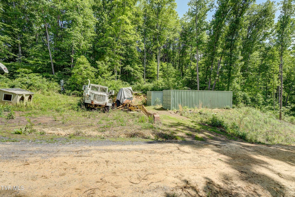 Photo #10: 950 Caney Creek Lane