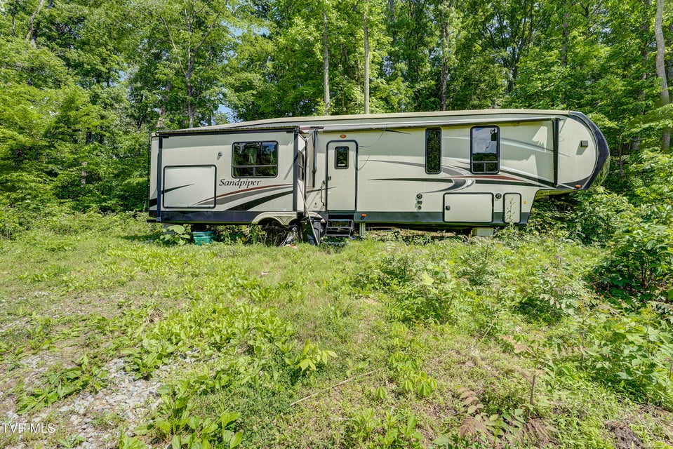 Photo #11: 950 Caney Creek Lane