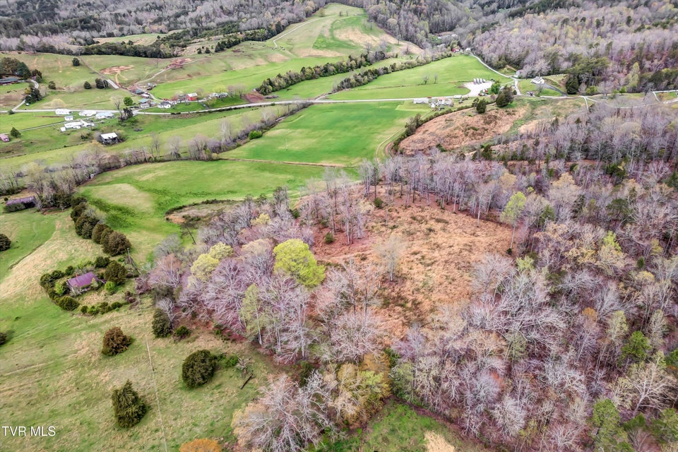 Photo #35: 6235 Tazewell Highway