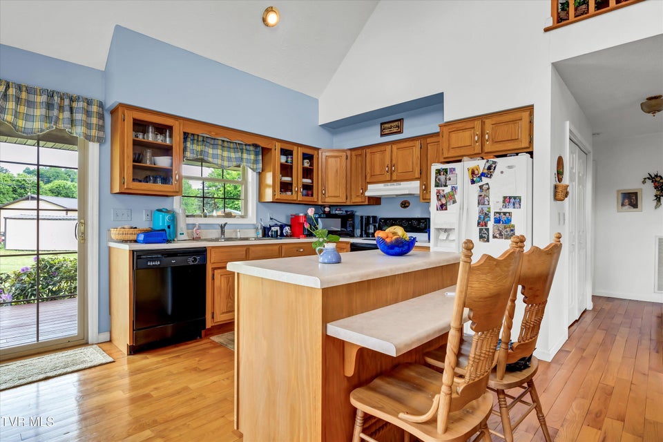Photo #9: 1199 Oak Grove Road