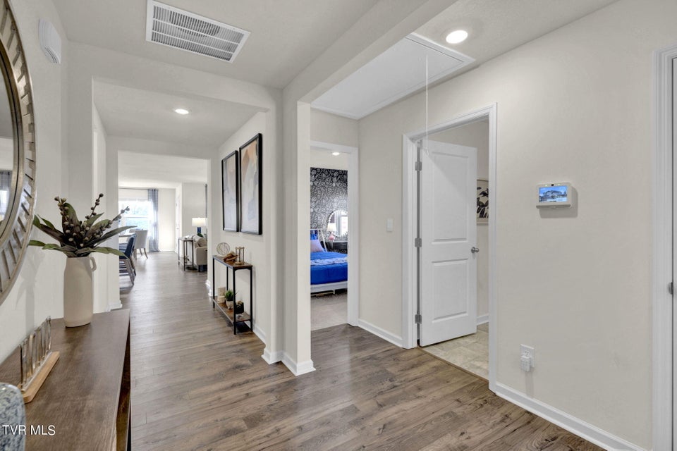 Photo #31: 188 Tanasqui Drive