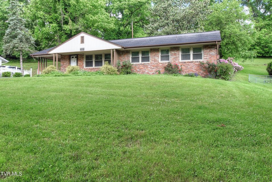 Photo #2: 416 Ridgefields Rd Road