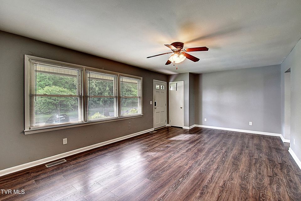 Photo #8: 416 Ridgefields Rd Road