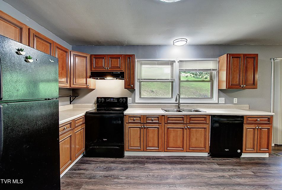 Photo #11: 416 Ridgefields Rd Road