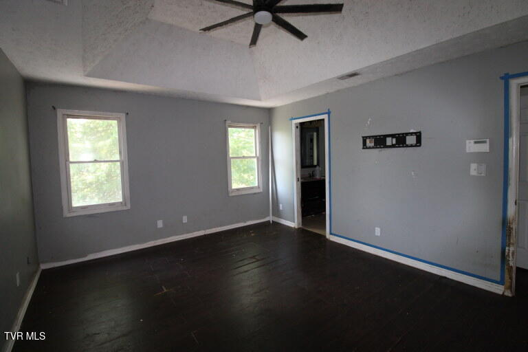 Photo #22: 405 Chelsea Circle