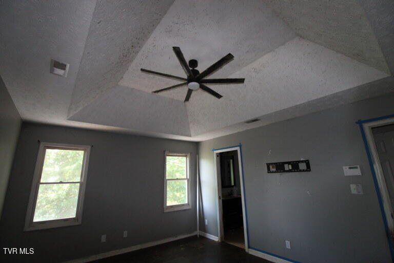 Photo #23: 405 Chelsea Circle