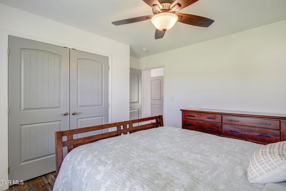 Photo #27: 6245 Snapps Ferry Road