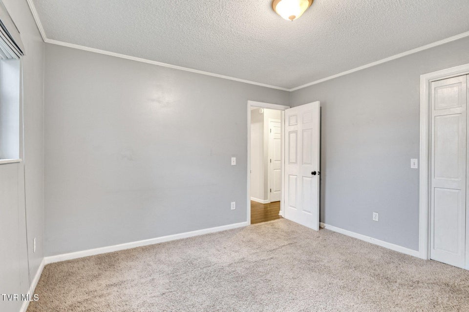 Photo #19: 1520 Sun Valley Drive