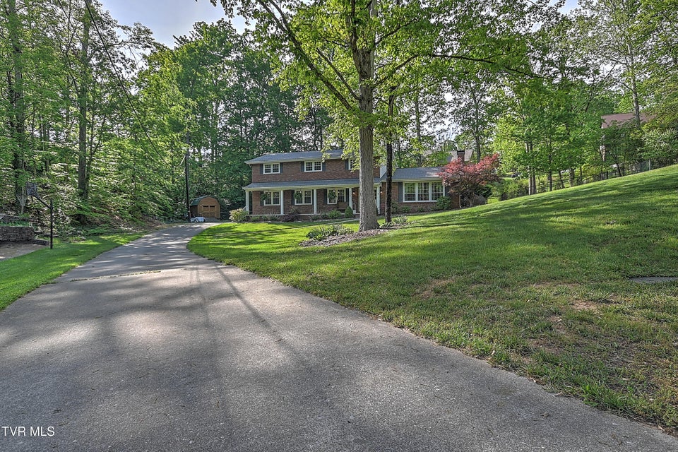 Photo #5: 2309 Oxford Court