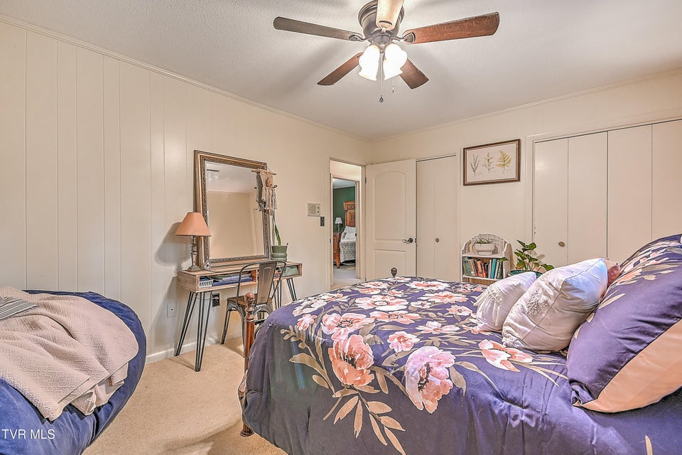 Photo #41: 2309 Oxford Court