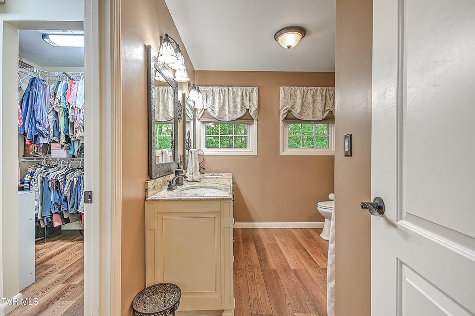 Photo #52: 2309 Oxford Court