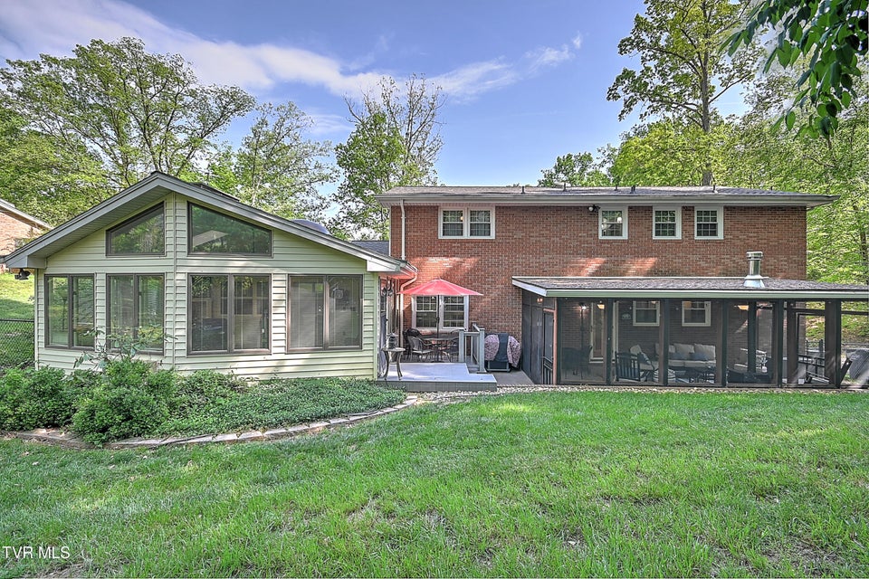 Photo #57: 2309 Oxford Court