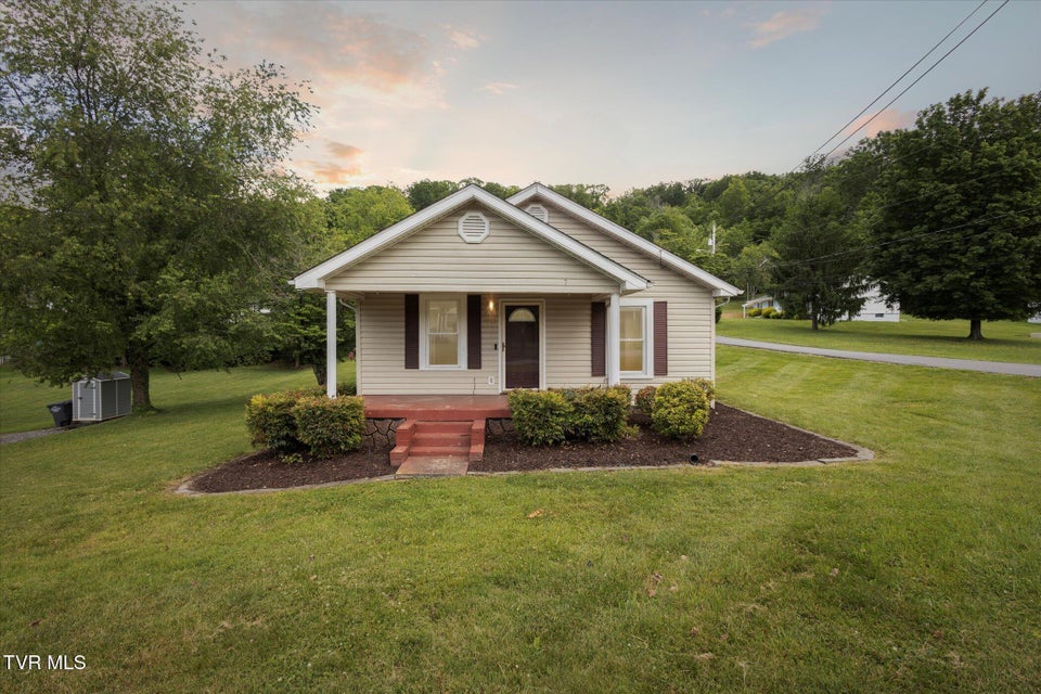 Photo #2: 1700 Ridgeway Drive