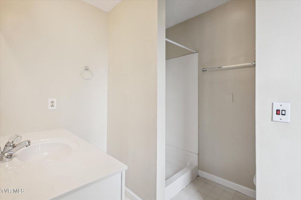Photo #25: 1700 Ridgeway Drive