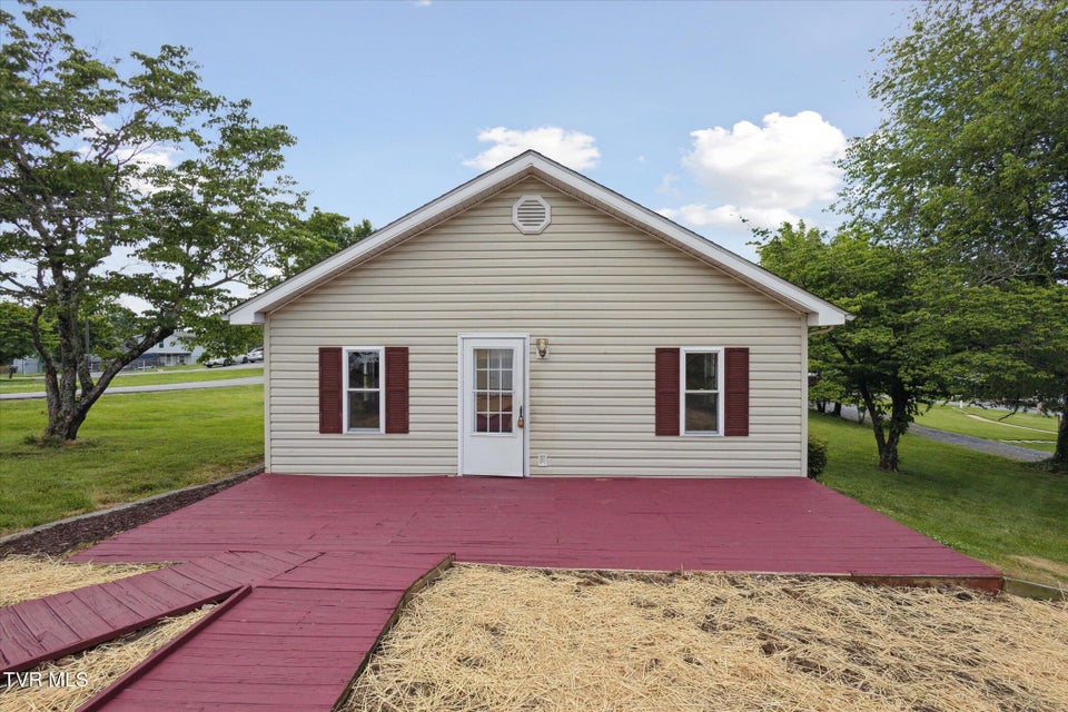 Photo #33: 1700 Ridgeway Drive