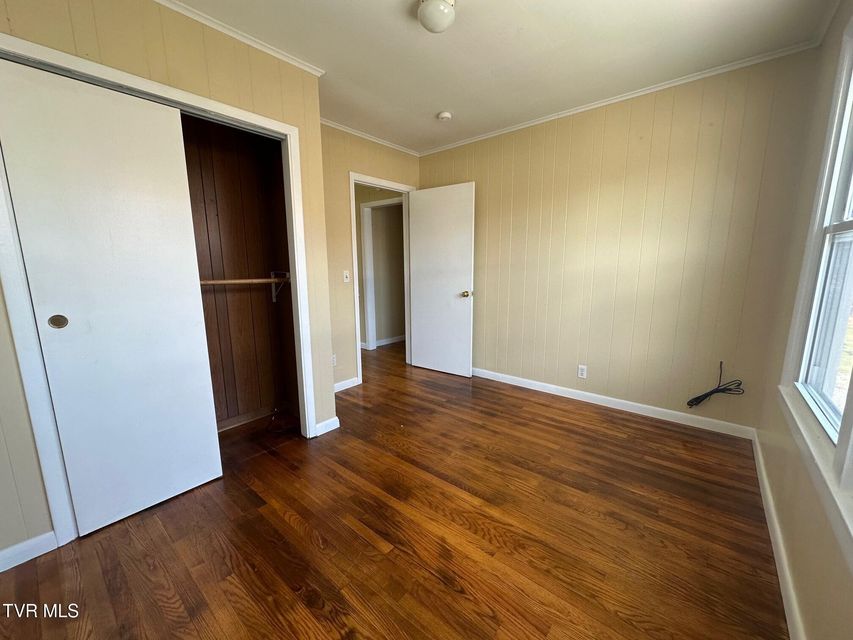 Photo #12: 1454 Sevier Avenue