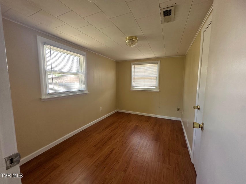Photo #20: 1454 Sevier Avenue