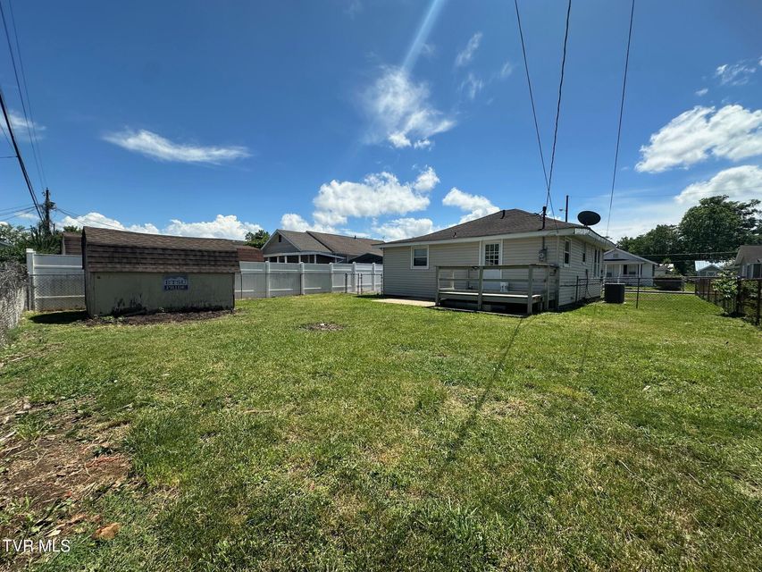Photo #24: 1454 Sevier Avenue