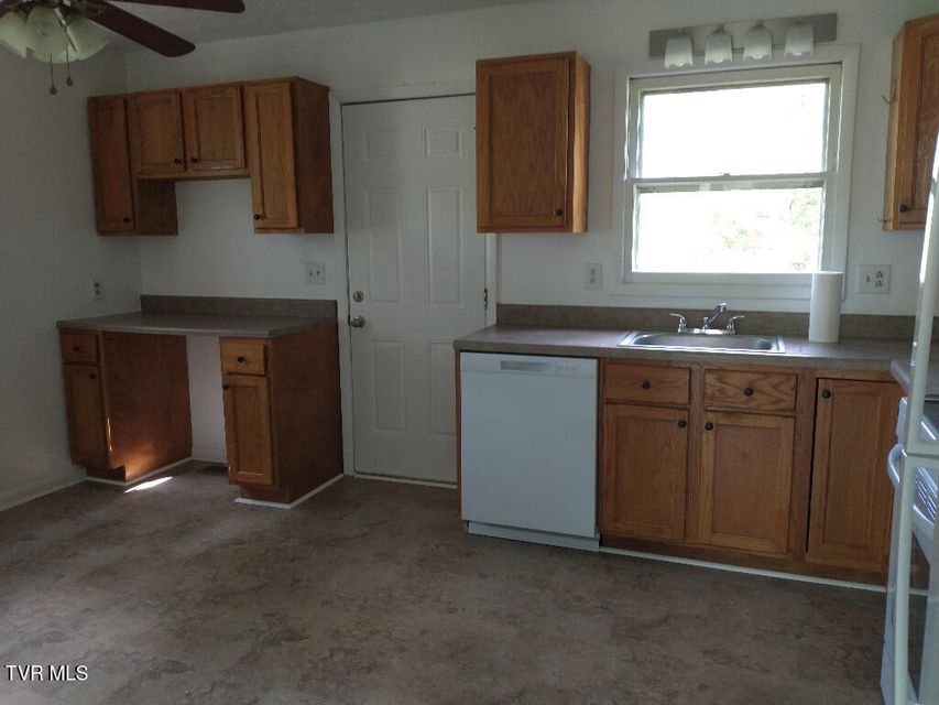 Photo #4: 123 New Salem Drive