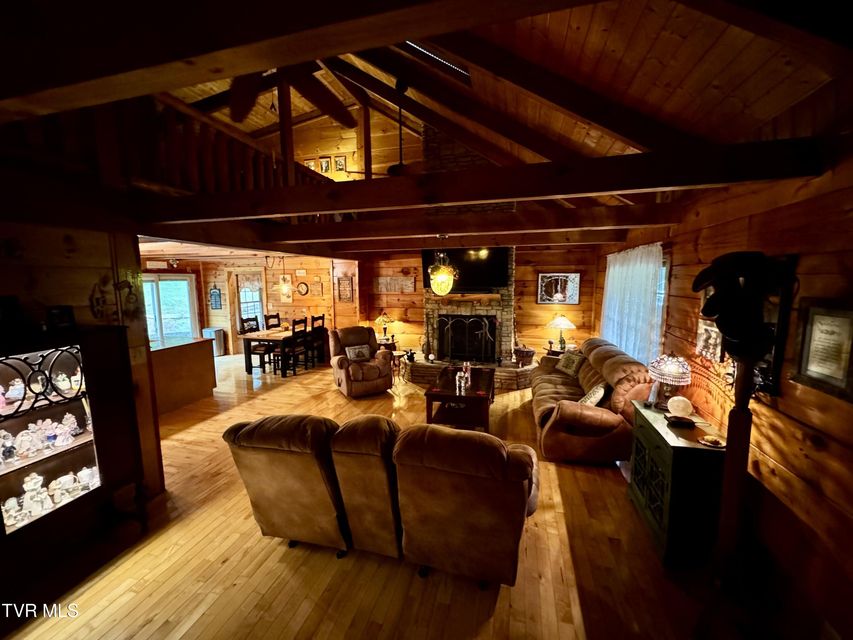 Photo #8: 219 Log Cabin Lane