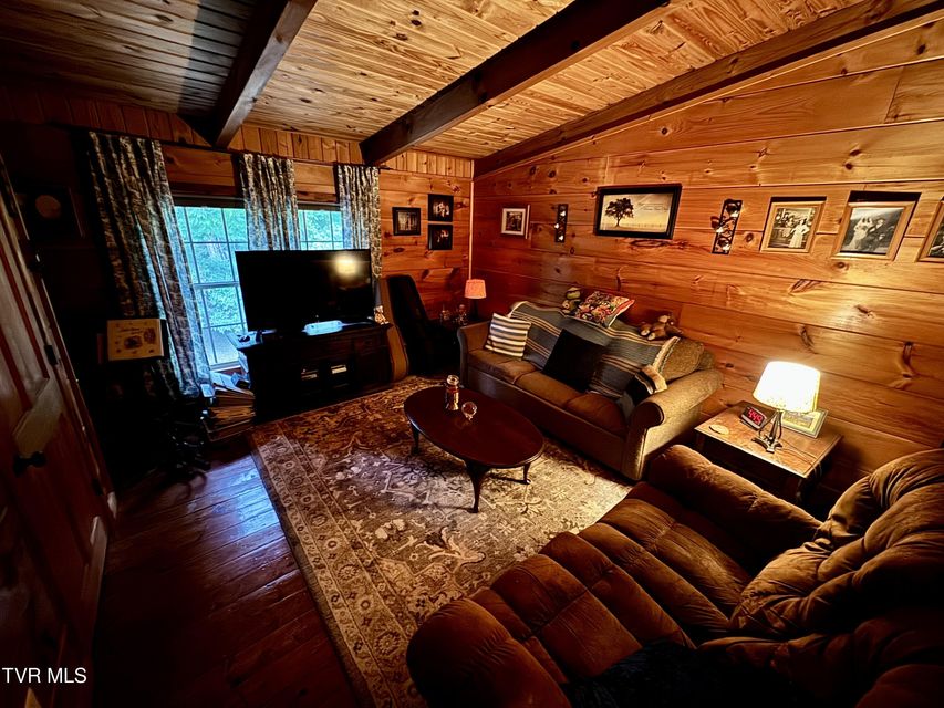 Photo #18: 219 Log Cabin Lane